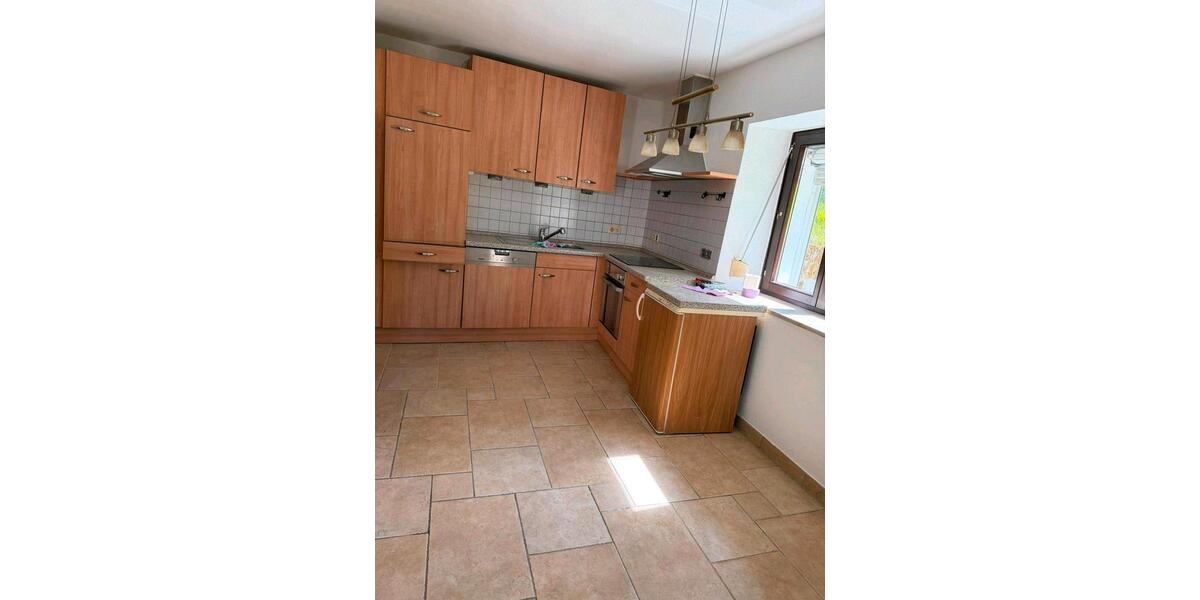Etagenwohnung Eberbach - 3 Zimmer, 110 m&sup2;, 800&euro; | Angebot:26320168