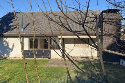 Großzügiges Einfamilienhaus mit Doppelgarage auf großem Grundstück in Sinsheim-Ost 7 zimmer