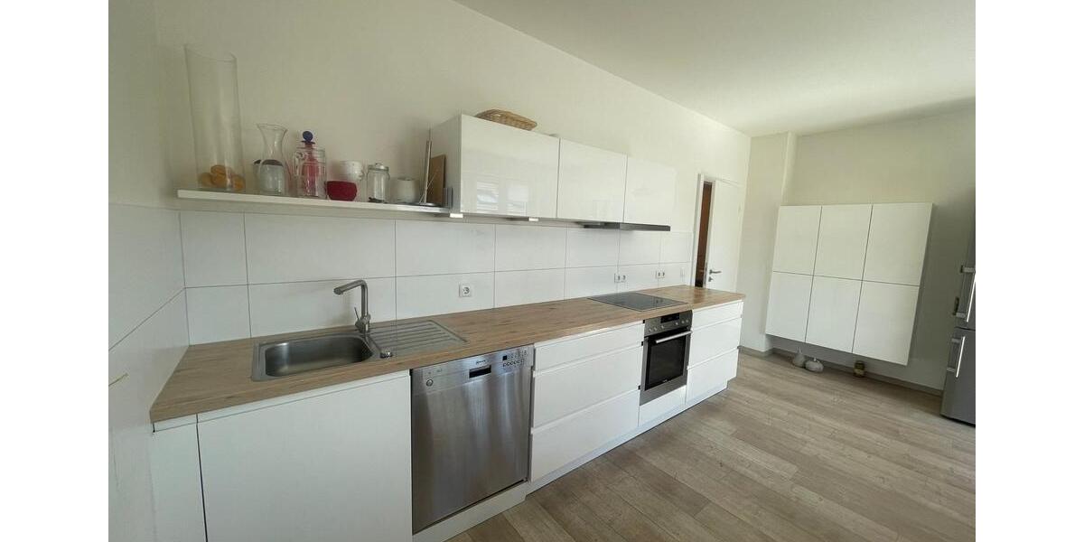 Etagenwohnung Ludwigshafen am Rhein Ludwigshafen-Hemshof - 2 Zimmer, 85 m&sup2;, 1.150&euro; | Angebot:26237346