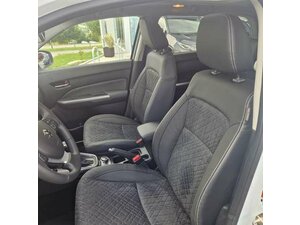 Suzuki Vitara Vollhybrid 1.5 Dualjet Allgrip AGS Comfort+ 2.500 km 29.990 € Obrigheim-Asbach 74847