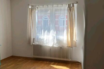 Wohnung Mannheim Fahrlach - 2 Zimmer, 60 m&sup2;, 700&euro; | Angebot:26395500
