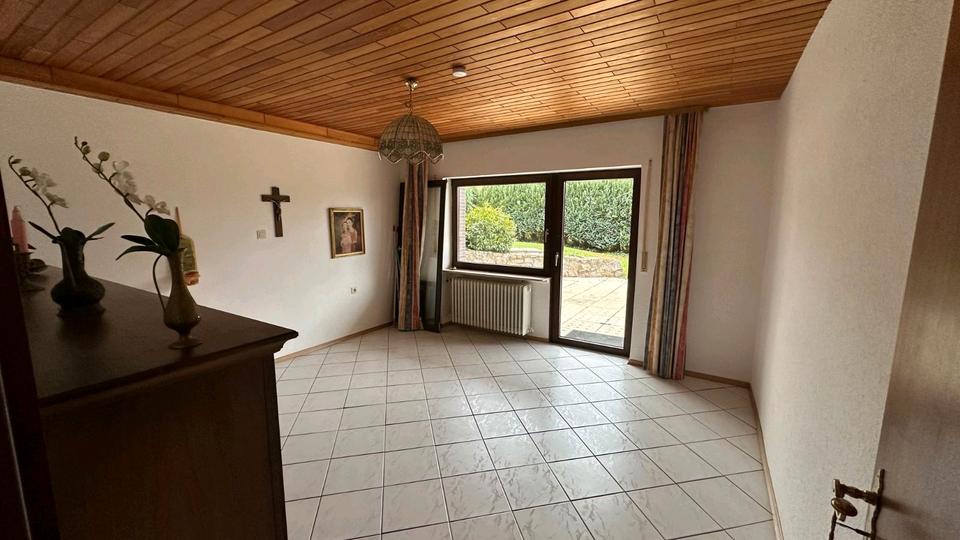 Mehrfamilienhaus, Wohnhaus Mörlenbach - 7 Zimmer, 204 m&sup2;, 525.000&euro; | Angebot:25717963
