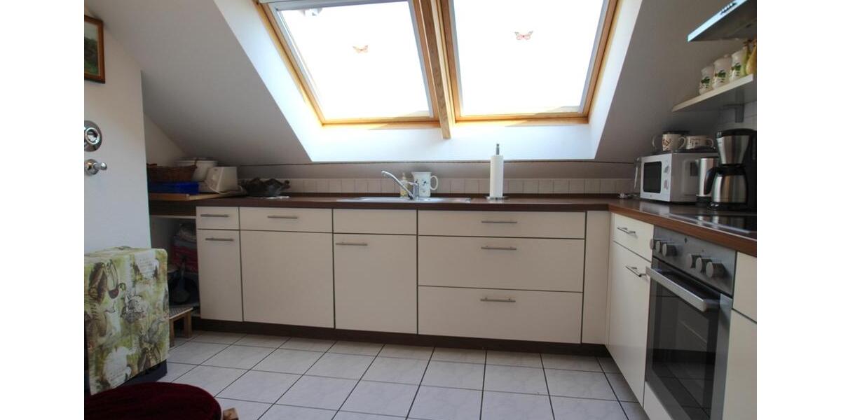 Dachgeschoßwohnung Hockenheim - 2 Zimmer, 95 m&sup2;, 850&euro; | Angebot:25379017