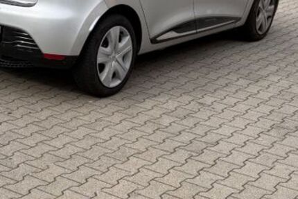 Renault Clio 180.500 km 5.600 &euro; Mannheim 68159