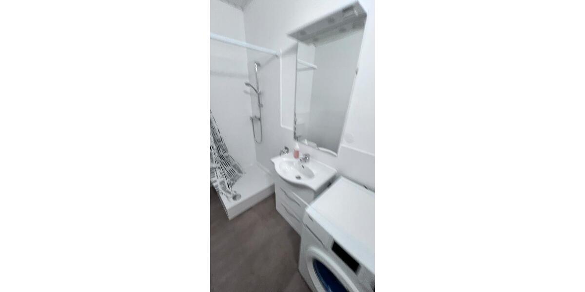 Etagenwohnung Sinsheim - 2 Zimmer, 35 m&sup2;, 500&euro; | Angebot:25395866