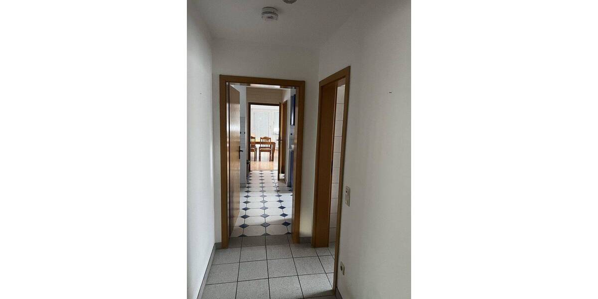 Etagenwohnung Leimen - 4 Zimmer, 104 m&sup2;, 1.350&euro; | Angebot:26851348