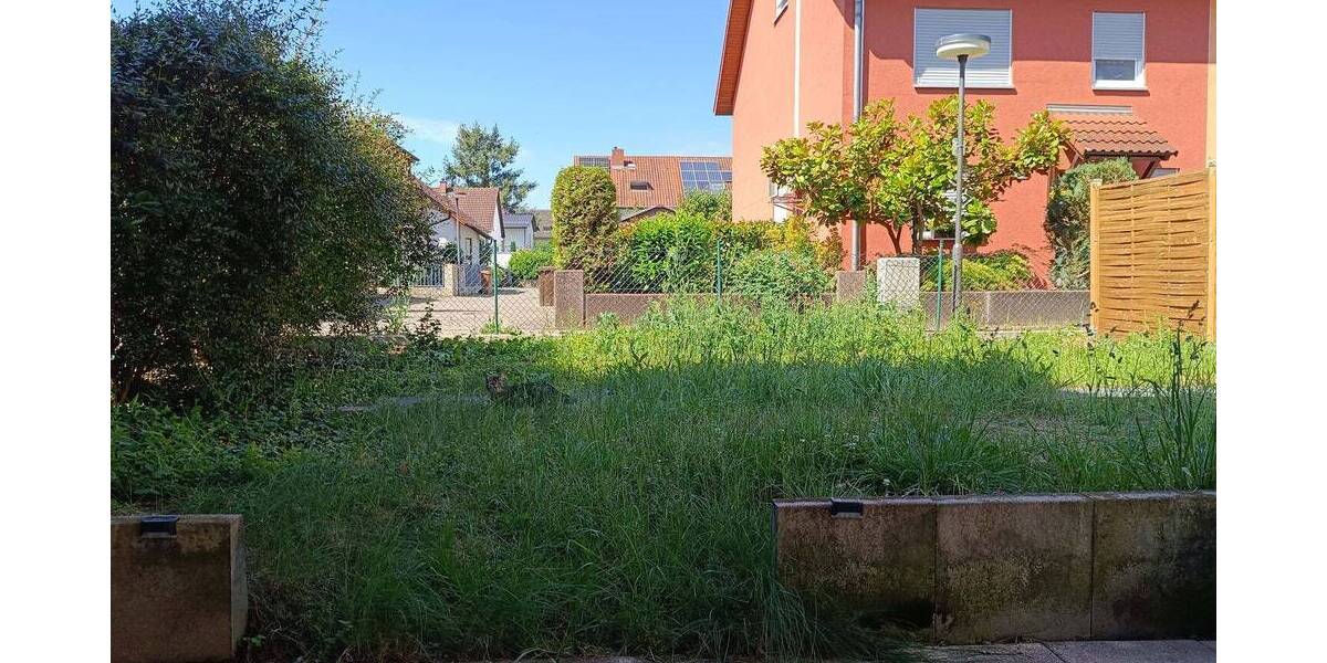 Etagenwohnung Eppelheim - 2 Zimmer, 64 m&sup2;, 880&euro; | Angebot:26797538