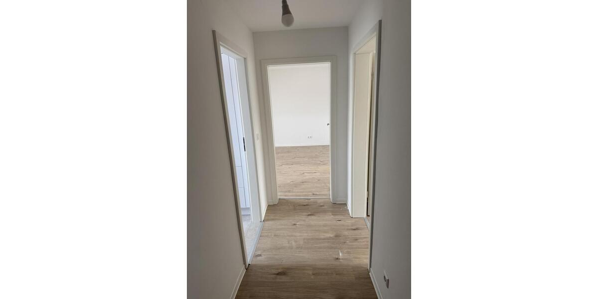 Erstbezug nach Sanierung - 3ZKB Wohnung 3 zimmer