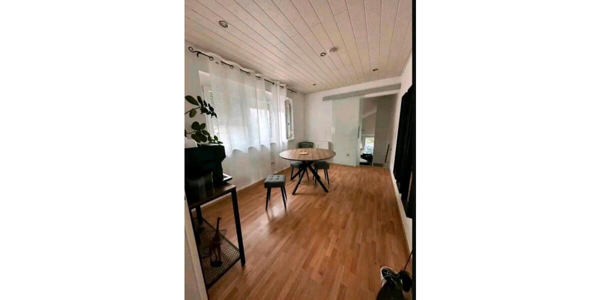 Maisonettenwohnung Hockenheim - 5 Zimmer, 125 m&sup2;, 1.250&euro; | Angebot:26327739
