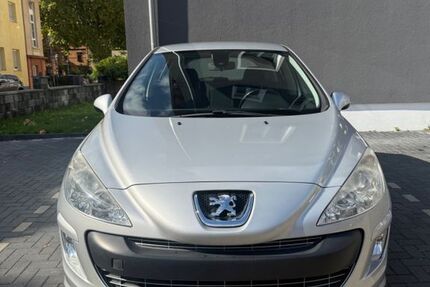 Peugeot 308 140.200 km 2.990 € Ludwigshafen 67069