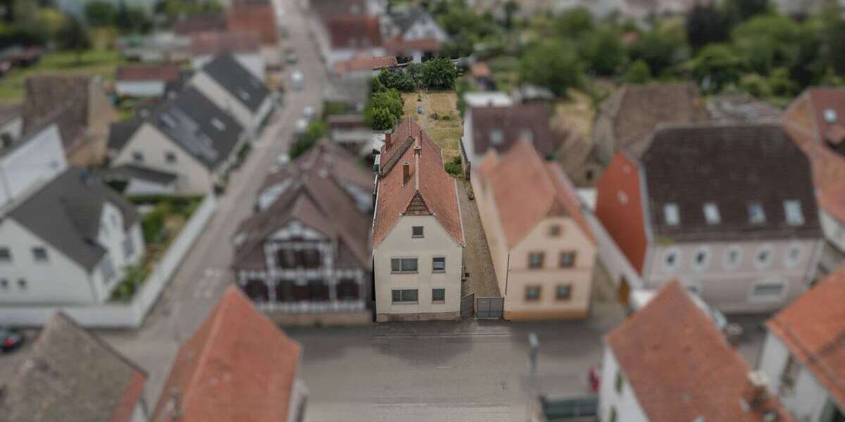 Einfamilienhaus Böhl-Iggelheim Iggelheim - 6 Zimmer, 157 m&sup2;, 250.000&euro; | Angebot:27040882