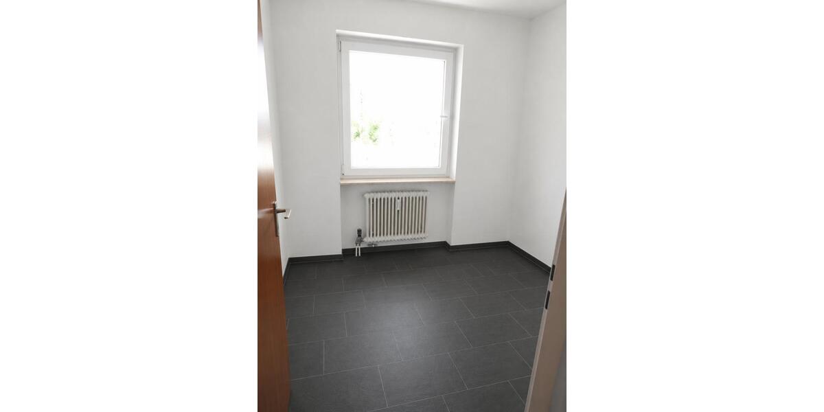 Etagenwohnung Frankenthal (Pfalz) - 3 Zimmer, 77 m&sup2;, 169.000&euro; | Angebot:27021117