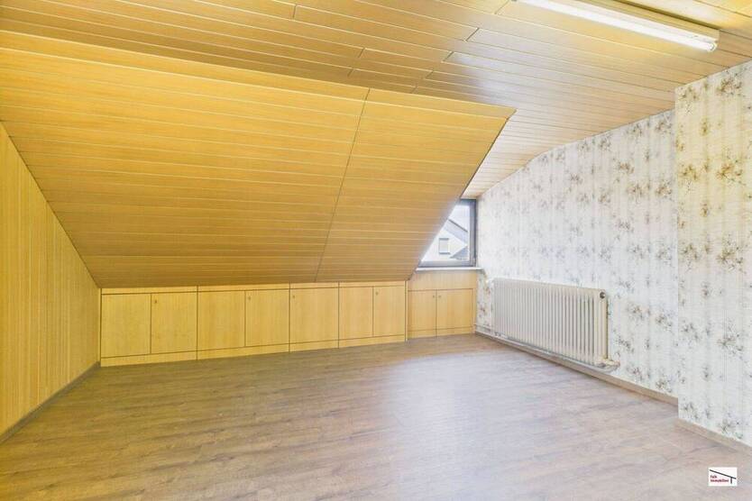 ***Zwei Generationen oder große Familie? 2-Familienhaus mit großem Grundstück in Brühl-Rohrhof***