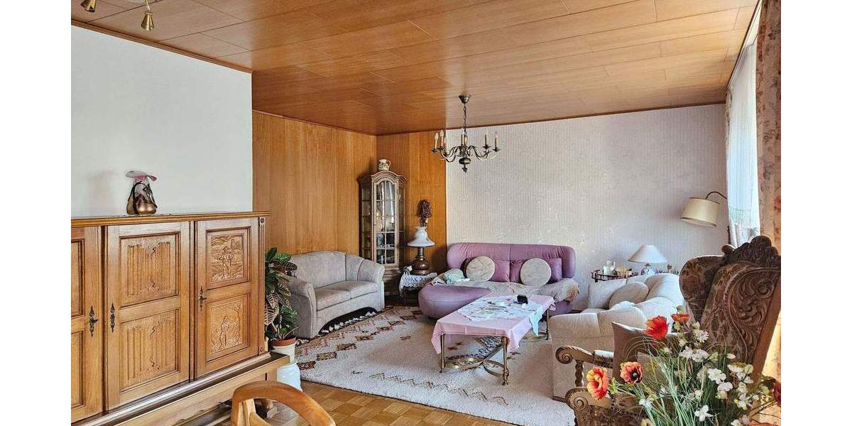 Mehrfamilienhaus, Wohnhaus Wiesloch - 4 Zimmer, 135 m&sup2;, 345.000&euro; | Angebot:25676586