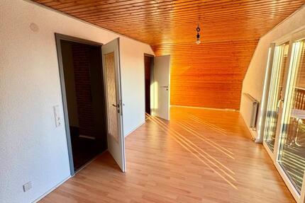 Wohnung 90 m² DG in Unterschwarzach zu vermieten 3 zimmer