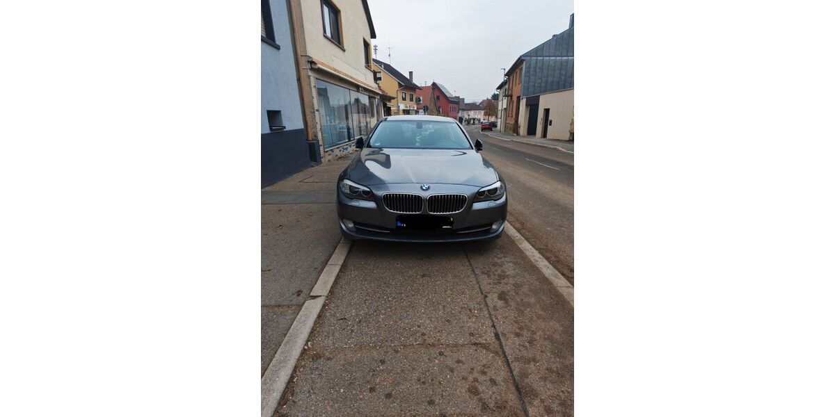 BMW 520 211.000 km 9.800 &euro; Östringen 76684