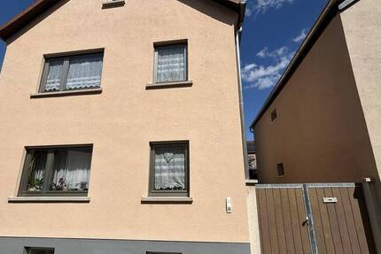 Haus Lampertheim - 3 Zimmer, 95 m&sup2;, 470.000&euro; | Angebot:26741395