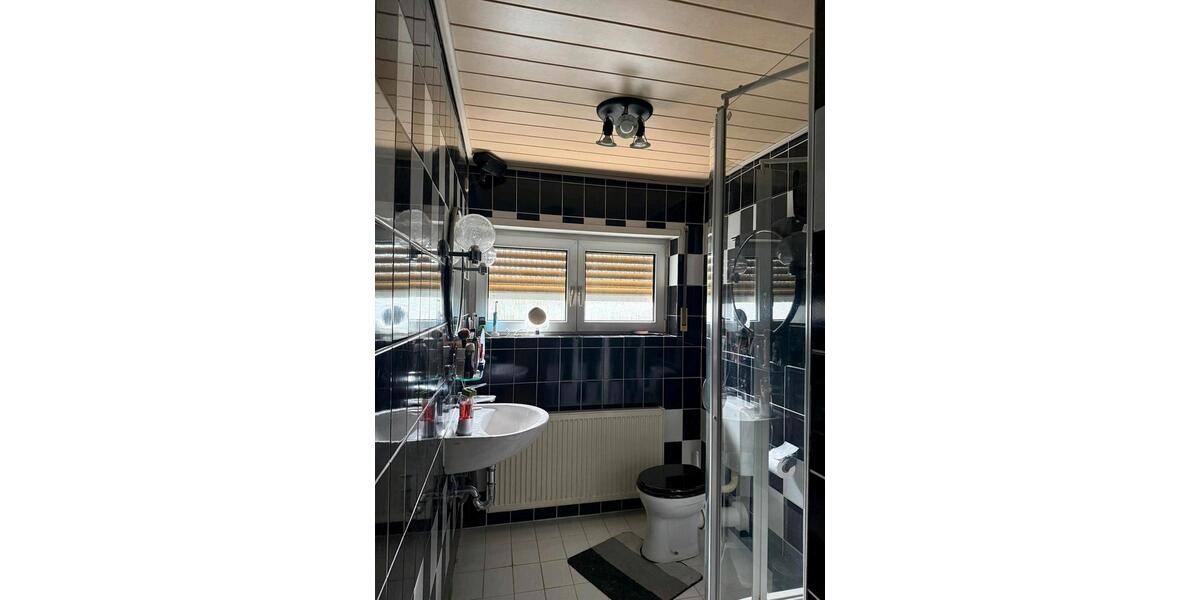 Etagenwohnung Eppelheim - 5 Zimmer, 120 m&sup2;, 1.710&euro; | Angebot:26276871