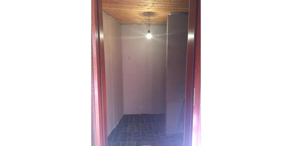 1.5 Zimmer Souterrain Wohnung zu vermieten 1.5 zimmer