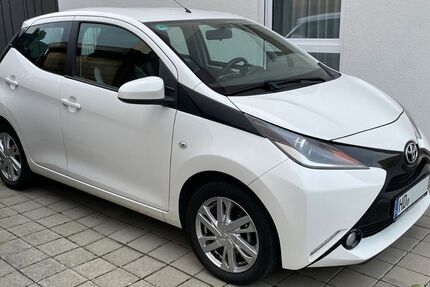 Toyota Aygo (X) 130.000 km 5.100 &euro; Heidelberg 69124