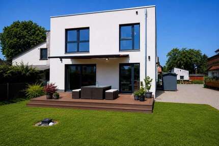 Haus Ladenburg - 7.5 Zimmer, 251 m&sup2;, 1.290.000&euro; | Angebot:26990336