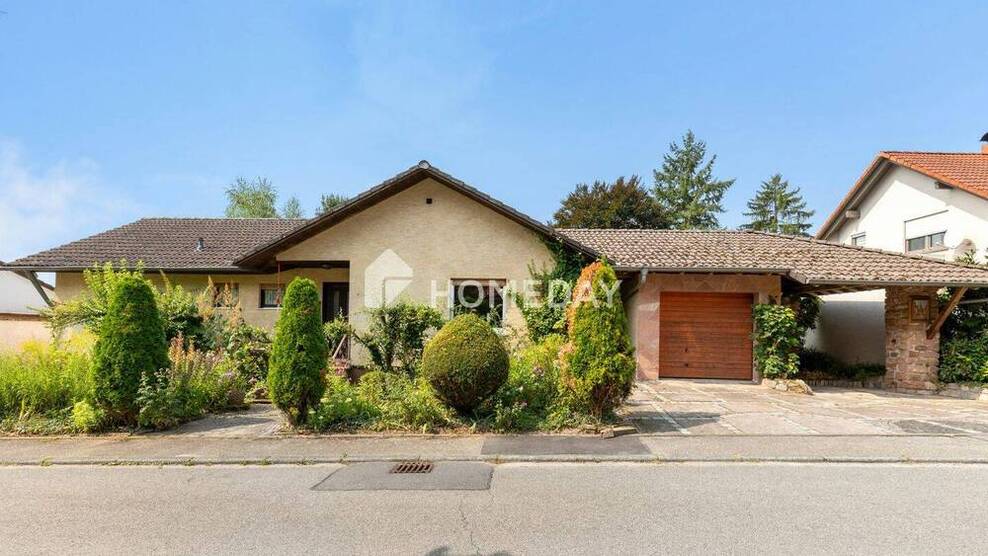 Viel Platz fürs Familienleben: EFH mit ELW & traumhaftem Gartenparadies im Ortsteil Dilsberg 1 zimmer