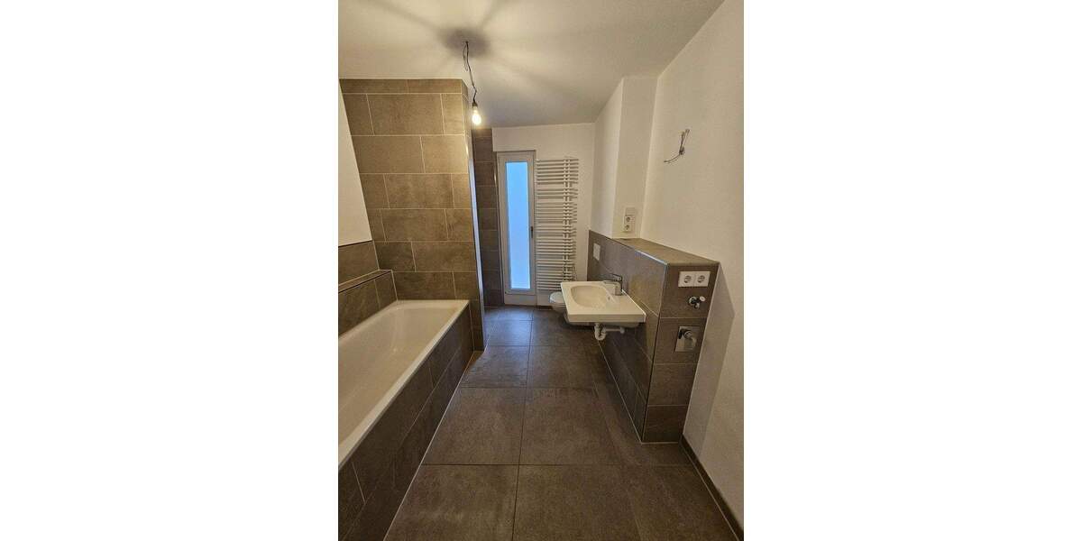 Etagenwohnung Mannheim Waldhof - 2 Zimmer, 85 m&sup2;, 389.000&euro; | Angebot:24873564