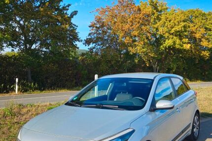 Hyundai i20 87.800 km 8.650 &euro; Dossenheim 69221