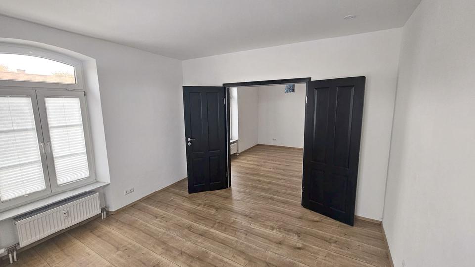 Etagenwohnung Speyer - 4 Zimmer, 94 m&sup2;, 1.120&euro; | Angebot:26356342