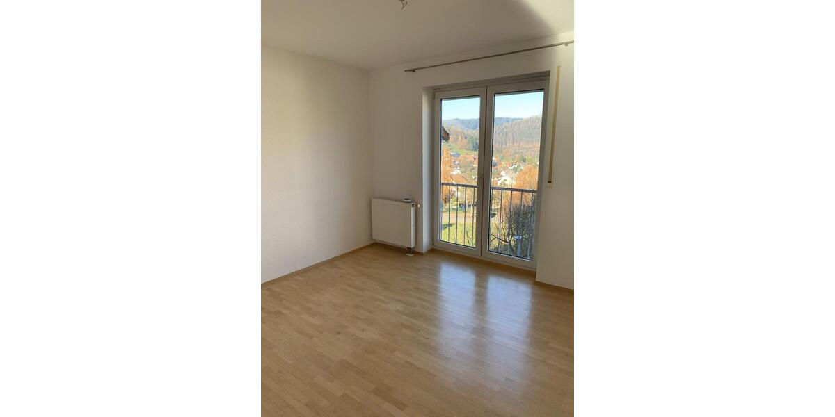 Etagenwohnung Eberbach - 3 Zimmer, 75 m&sup2;, 250.000&euro; | Angebot:24541885