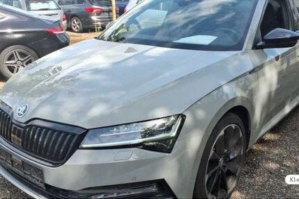 Skoda Superb 43.100 km 30.930 &euro; Mannheim 68167
