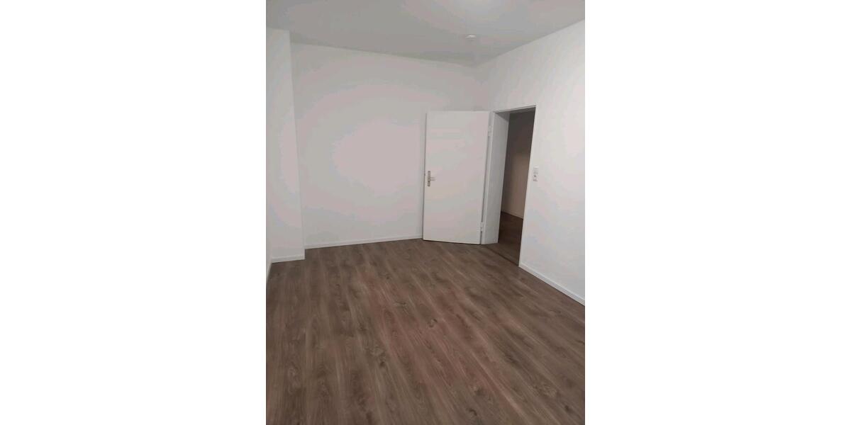 Etagenwohnung Limburgerhof - 3 Zimmer, 70 m&sup2;, 780&euro; | Angebot:25333647