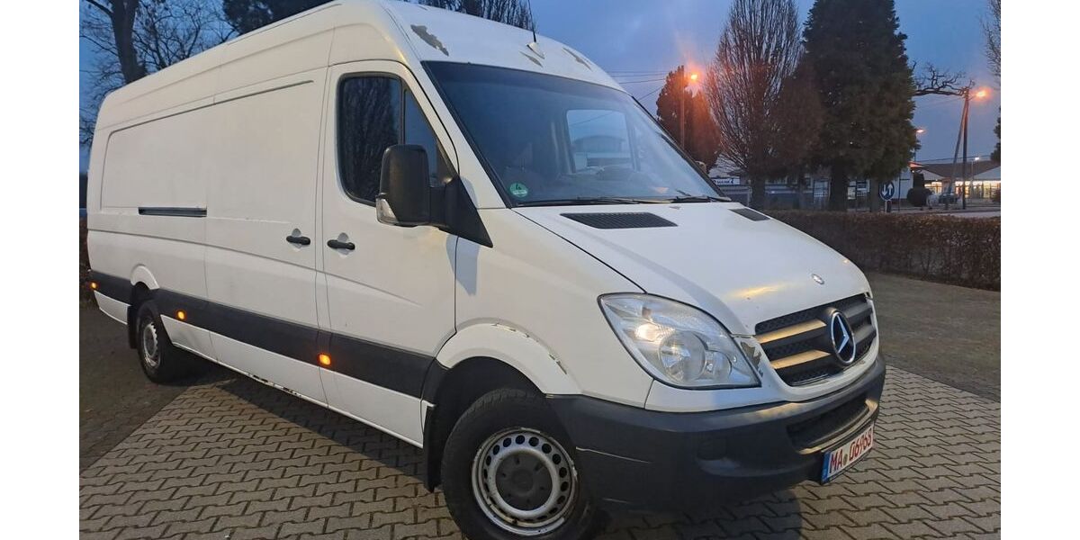 Mercedes-Benz Sprinter 336.800 km 7.900 € Mannheim 68169