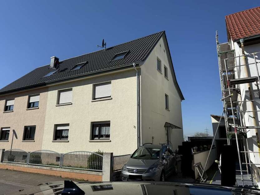 Haus zum Kaufen in Heddesheim 560.000 € 196 m²
