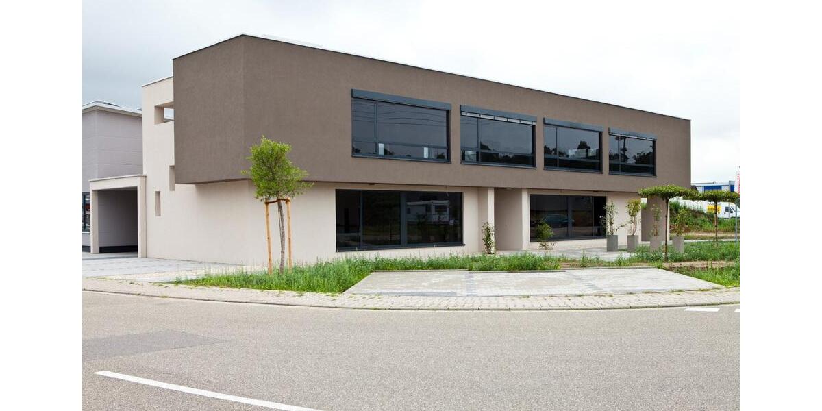 Hochwertige Bürofläche im Kronauer Industriegebiet zimmer