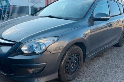 Hyundai i30 148.000 km 950 &euro; Speyer 67346