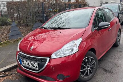 Peugeot 208 115.000 km 4.350 &euro; Mannheim 68305