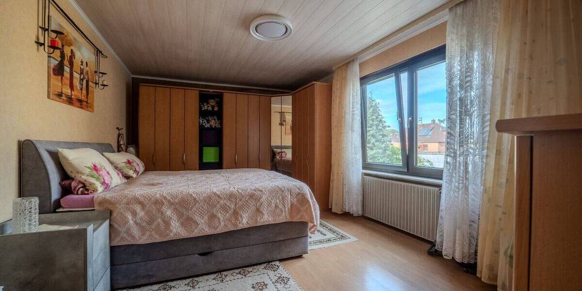 Mehrfamilienhaus, Wohnhaus Ludwigshafen am Rhein Oppau - 7 Zimmer, 227 m&sup2;, 485.000&euro; | Angebot:26616725
