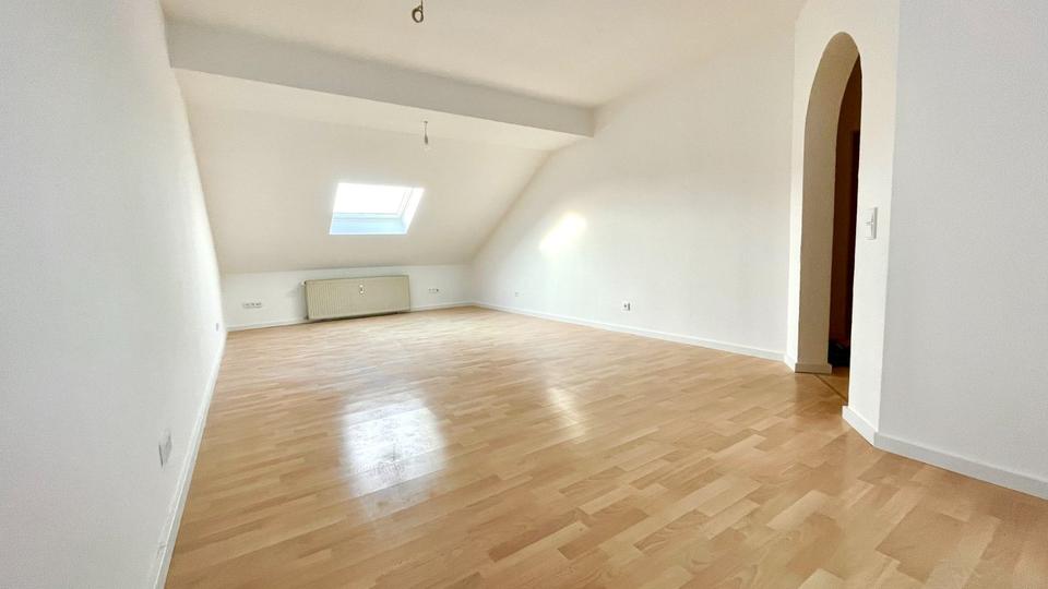 Helle 3ZKB DG Wohnung in Philippsburg 3 zimmer