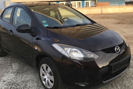 Mazda 2 105.320 km 2.300 &euro; Ludwigshafen 67059