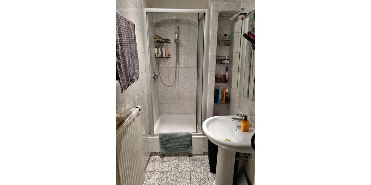 Etagenwohnung Frankenthal (Pfalz) - 4 Zimmer, 70 m&sup2;, 750&euro; | Angebot:25343640