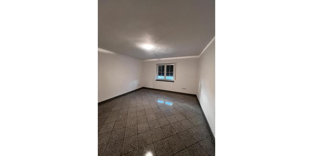Erdgeschoßwohnung Speyer - 3 Zimmer, 115 m&sup2;, 1.370&euro; | Angebot:26365136