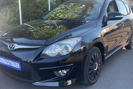 Hyundai i30 212.882 km 1.197 &euro; Walldorf 69190