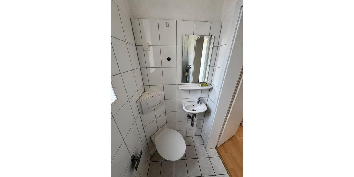 Dachgeschoßwohnung Mannheim Neckarstadt-Ost - 2 Zimmer, 48 m&sup2;, 650&euro; | Angebot:26631985