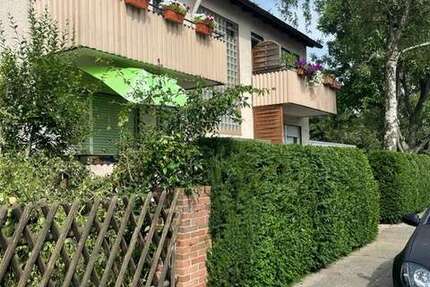 Haus zum Kaufen in Edingen-Neckarhausen 649.000 € 255 m² 8 zimmer