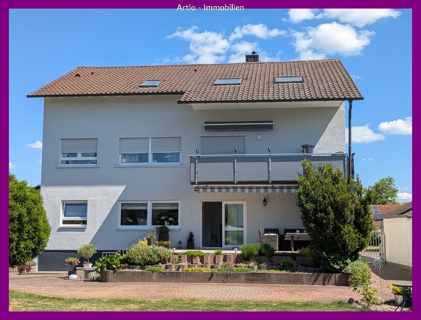Schöne 4 Zimmerwohnung steht bereit für Ihre tolle Ideen