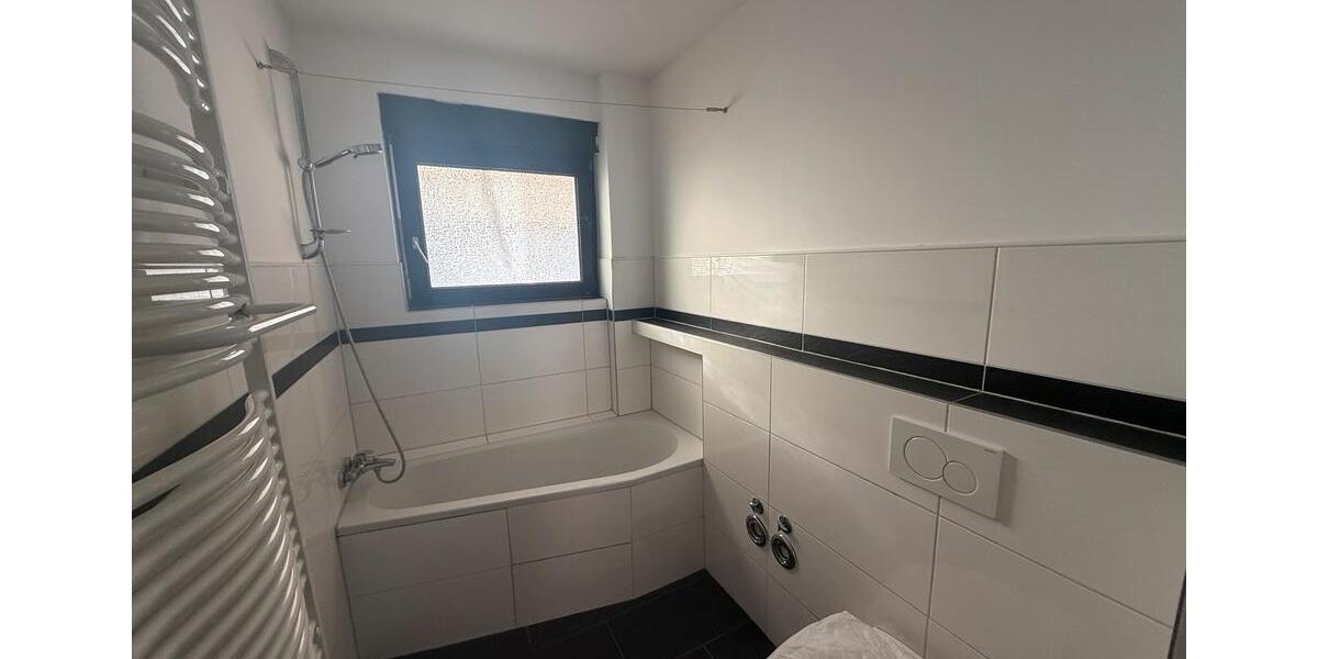Etagenwohnung Viernheim - 2.5 Zimmer, 70 m&sup2;, 1.050&euro; | Angebot:26335157