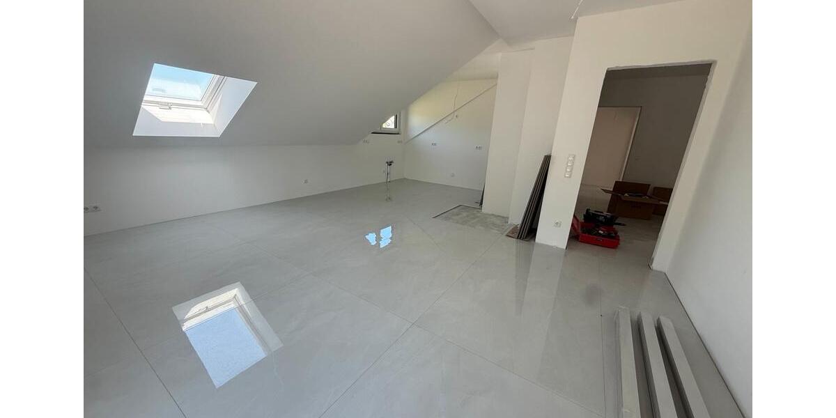Dachgeschoßwohnung Mörlenbach - 3 Zimmer, 90 m&sup2;, 1.250&euro; | Angebot:26444460
