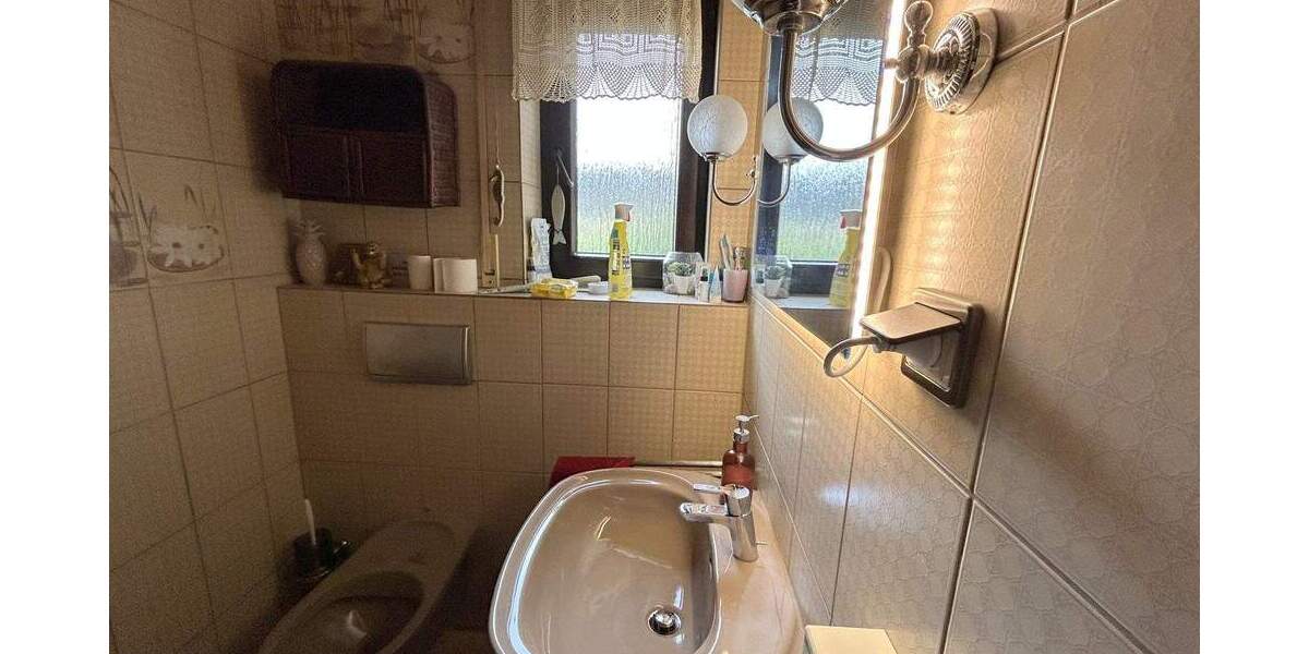 Doppelhaushälfte Bammental Reilsheim - 5 Zimmer, 184 m&sup2;, 420.000&euro; | Angebot:23790021