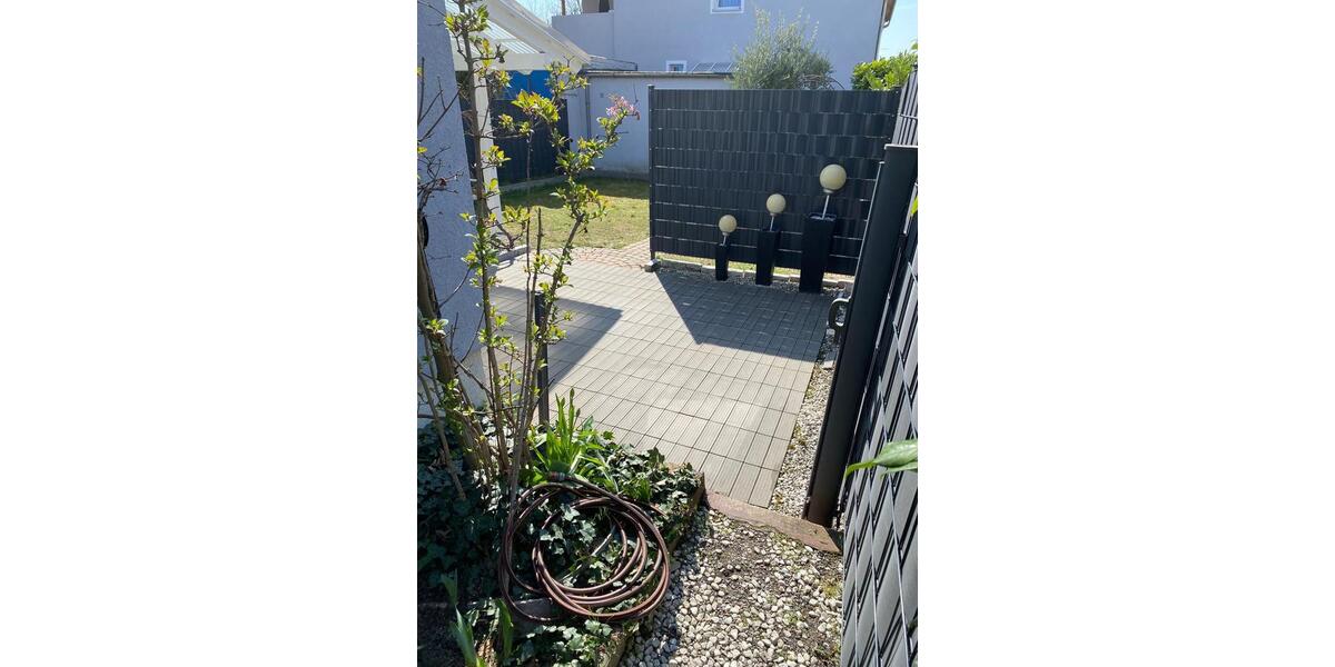 Reihenhaus Mannheim Käfertal - 6 Zimmer, 98 m&sup2;, 1.700&euro; | Angebot:26134282